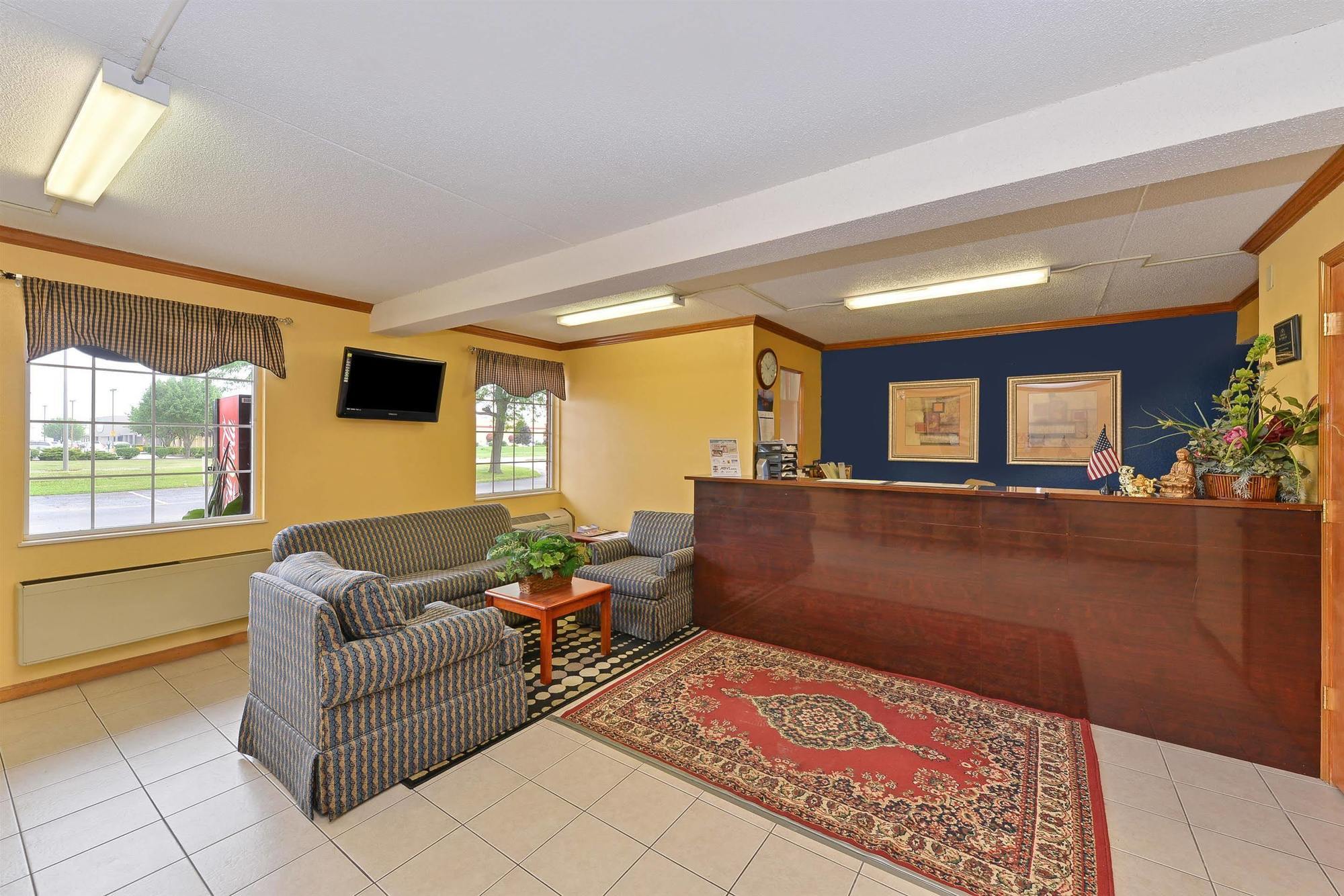 Americas Best Value Inn Maumee/Toledo Esterno foto