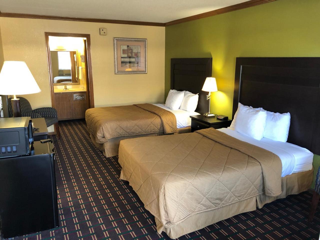 Americas Best Value Inn Maumee/Toledo Esterno foto